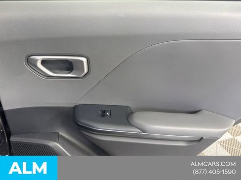 Used 2025 Kia K4 FWD image 20