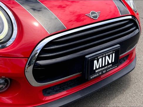 Used 2020 MINI Cooper 2-Door Hardtop FWD image 29