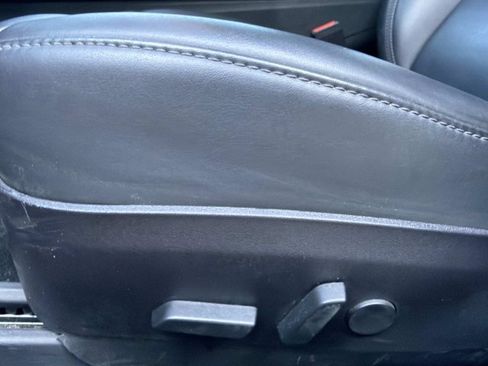 Used 2018 Tesla Model 3 Long Range RWD image 13