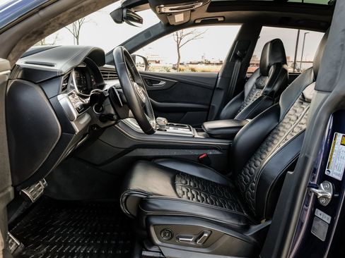 Used 2022 Audi RS Q8 image 4