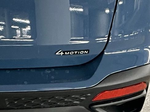 New 2025 Volkswagen Taos S image 32