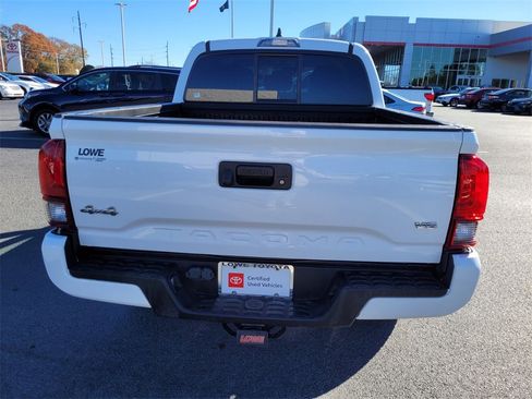Used 2023 Toyota Tacoma SR image 9