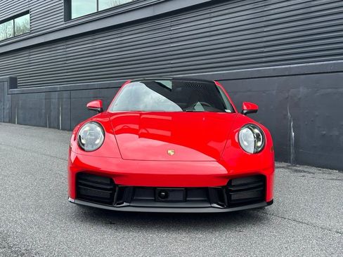 Certified 2025 Porsche 911 Carrera image 13