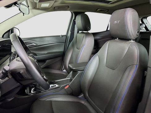 Used 2026 Buick Encore GX Sport Touring w/ Advanced Technology Package image 25