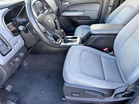 Used 2019 Chevrolet Colorado LT w/ LT Convenience Package image 6
