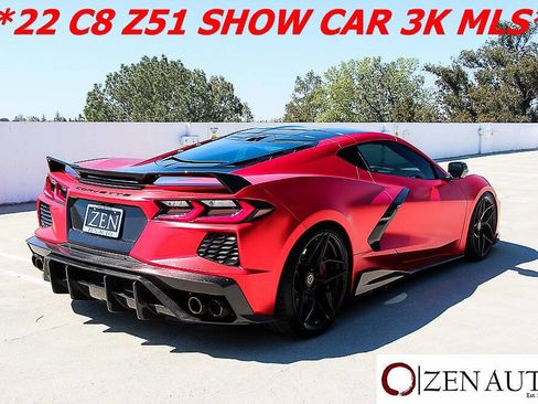 Used 2022 Chevrolet Corvette Stingray Coupe w/ Z51 3LT w/ Z51 Performance Package RWD image 7