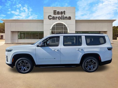 New 2026 Jeep Grand Wagoneer 4WD image 6