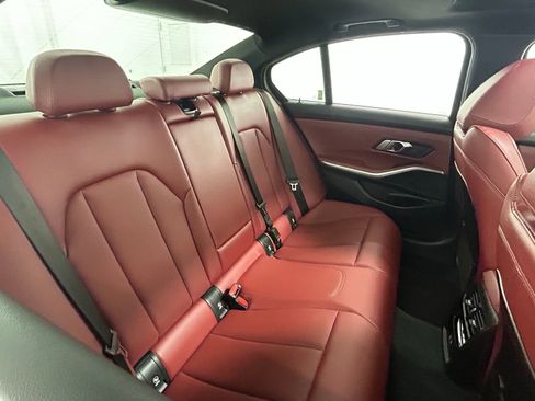 Used 2023 BMW 330i xDrive Sedan w/ Premium Package image 38