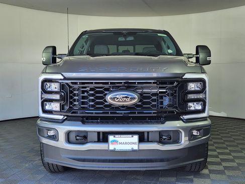New 2026 Ford F350 XLT w/ XLT Premium Package AWD/4WD image 2