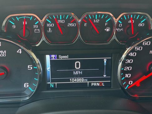 Used 2017 GMC Yukon SLE w/ SLE Value Package AWD/4WD image 50