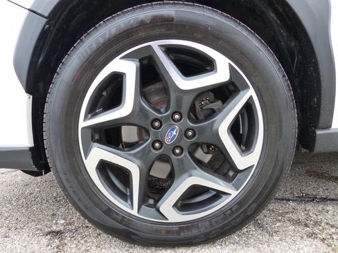 Used 2020 Subaru Crosstrek 2.0i Limited w/ Moonroof Package w/Navigation image 13