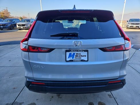 Used 2023 Honda CR-V EX image 6