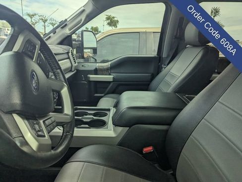 Used 2017 Ford F250 Lariat w/ Lariat Ultimate Package AWD/4WD image 13