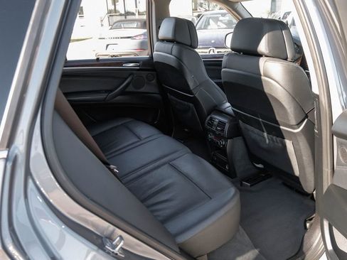 Used 2013 BMW X5 xDrive50i AWD/4WD image 44