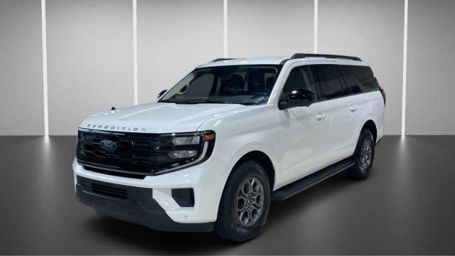 Used 2025 Ford Expedition Max Active RWD image 12