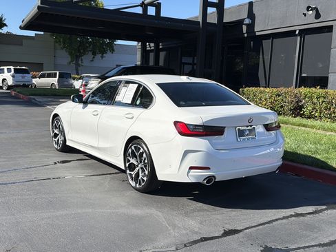 Certified 2026 BMW 330i Sedan w/ Premium Package RWD image 15