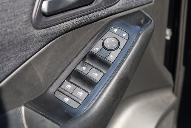 Used 2023 Nissan Rogue S AWD/4WD image 18