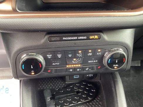 Used 2022 Ford Bronco Sport Outer Banks AWD/4WD image 33