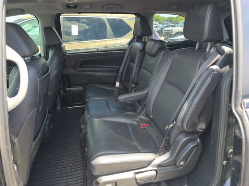 Used 2023 Honda Odyssey Touring image 12