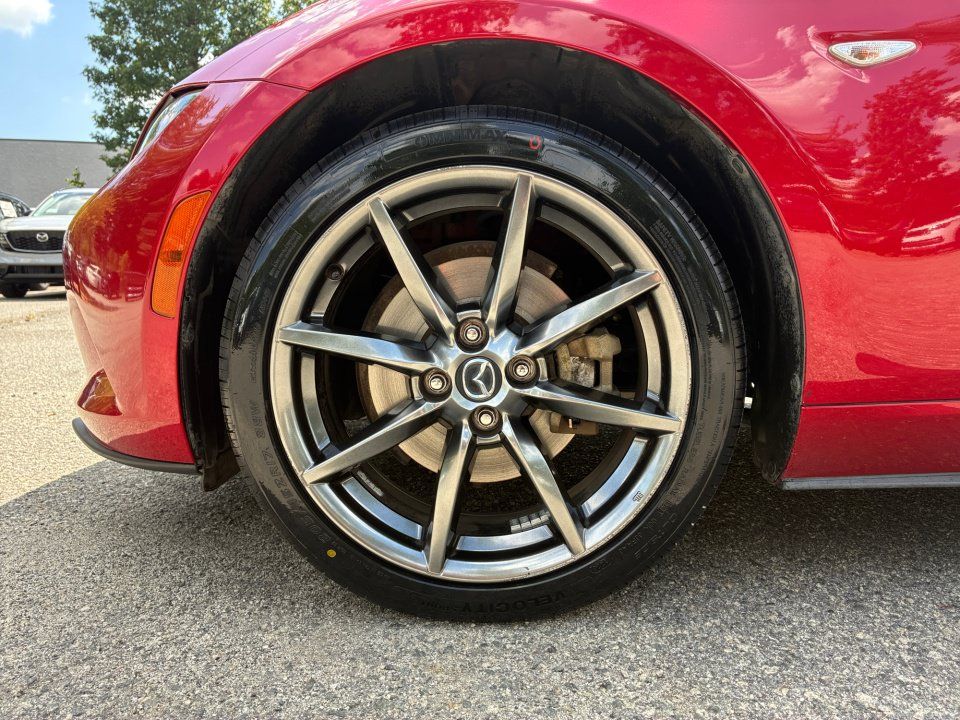 Used 2016 MAZDA MX-5 Miata Grand Touring RWD image 24