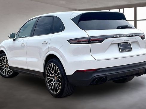 Used 2023 Porsche Cayenne AWD/4WD image 11