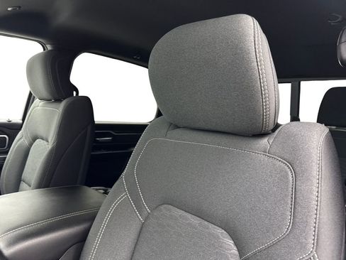 Used 2025 RAM 1500 Lone Star image 30