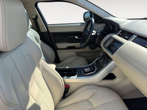 Used 2013 Land Rover Range Rover Evoque Prestige image 15