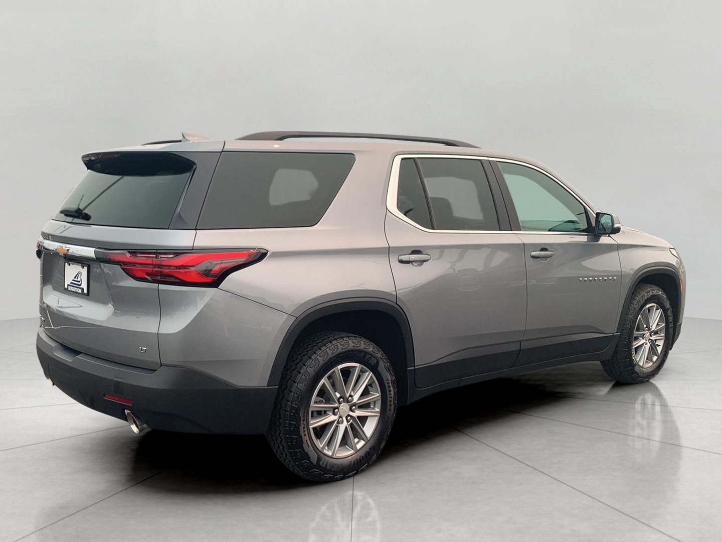 Used 2023 Chevrolet Traverse LT w/ Rear Camera Mirror Package AWD/4WD image 7