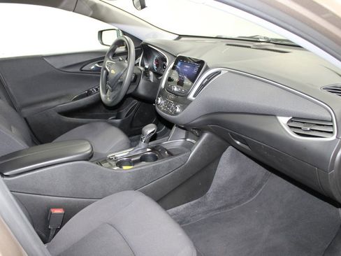 Used 2023 Chevrolet Malibu LT image 26