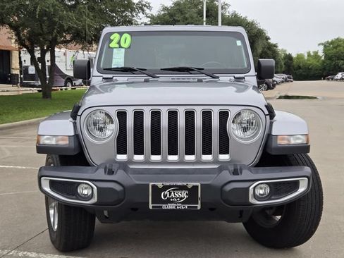 Used 2020 Jeep Wrangler Unlimited Sahara AWD/4WD image 2