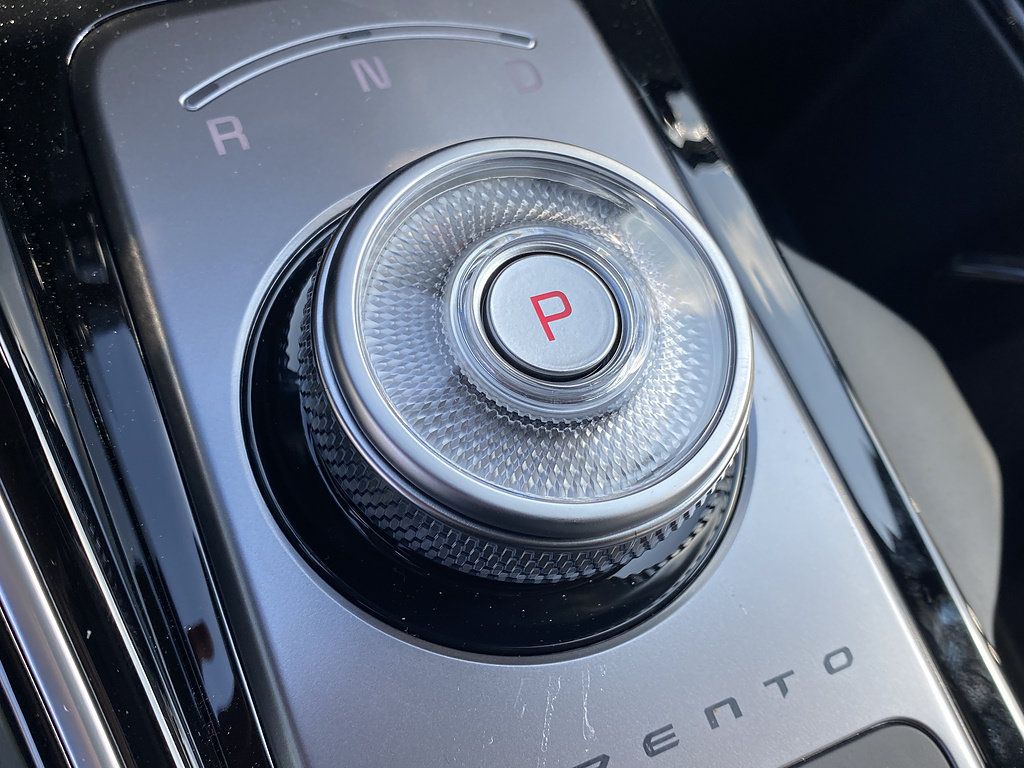 New 2026 Kia Sorento SX Prestige AWD/4WD image 18