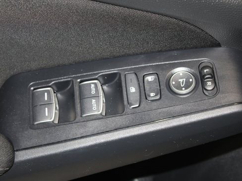 Used 2023 Honda Civic Sport image 9