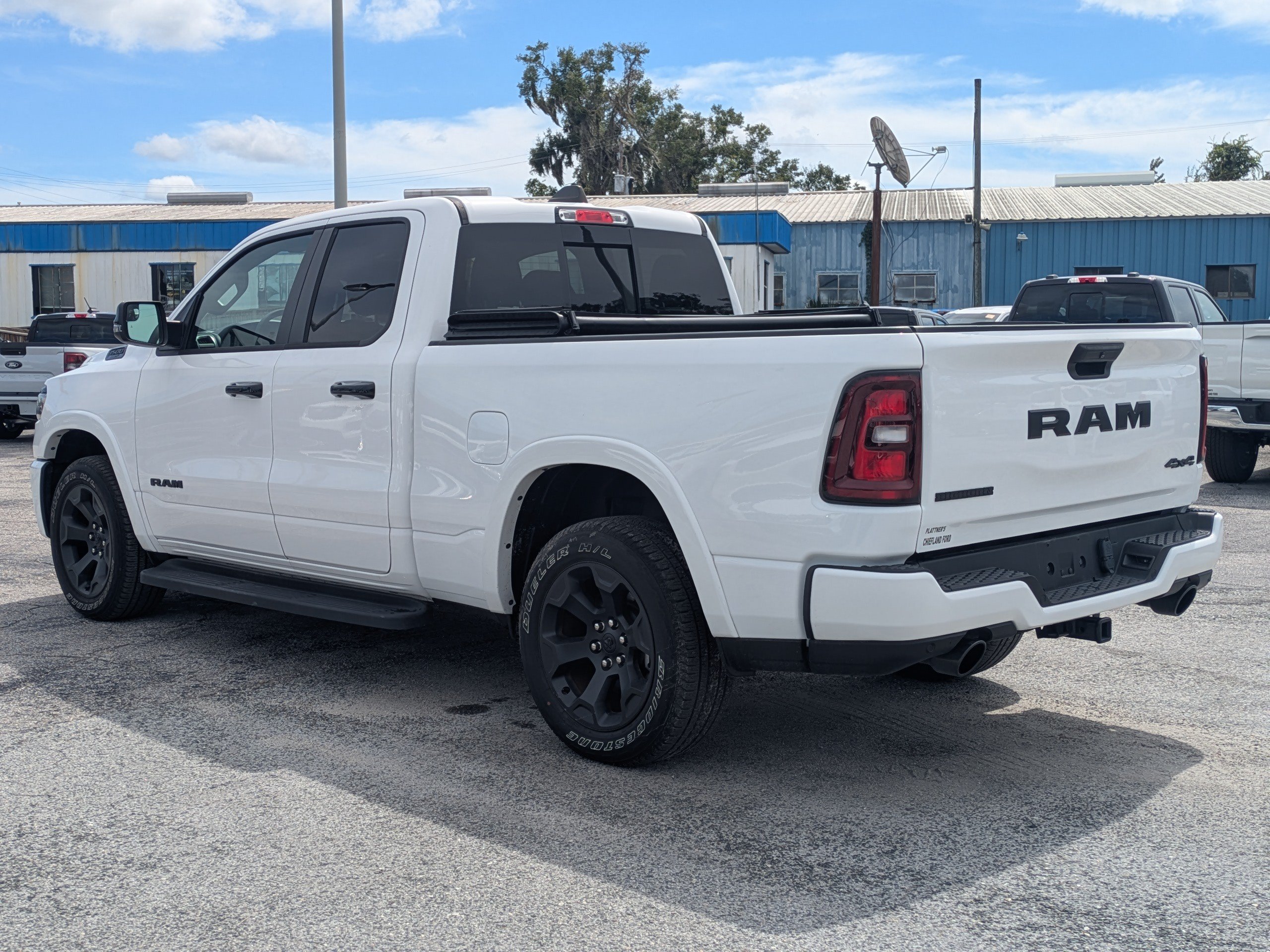 Used 2025 RAM 1500 Big Horn AWD/4WD image 6