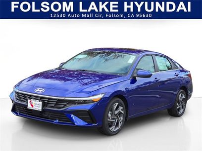 New 2025 Hyundai Elantra SEL