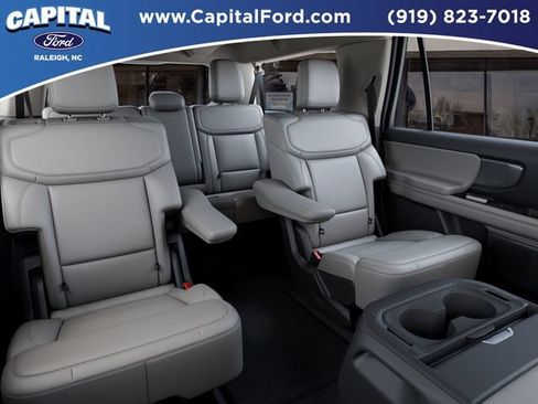 New 2027 Ford Expedition Max Active AWD/4WD image 11
