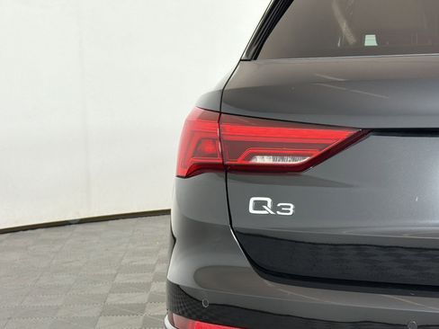 Used 2024 Audi Q3 2.0T Premium Plus w/ Premium Plus Package image 13