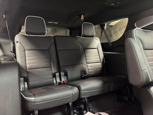Used 2026 GMC Yukon XL AT4 Ultimate AWD/4WD image 40