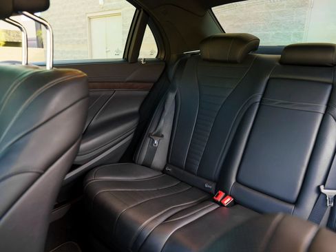 Used 2019 Mercedes-Benz S 450 Sedan image 33