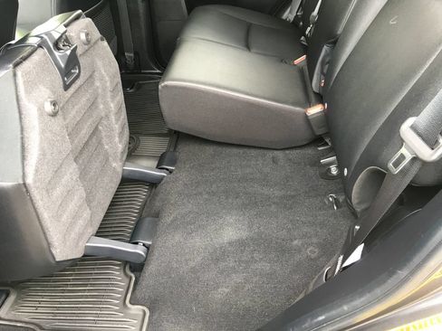 Used 2020 Toyota 4Runner Venture w/ Moonroof Package AWD/4WD image 27