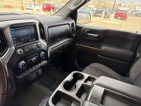 Used 2021 GMC Sierra 1500 SLE w/ X31 Off-Road Package image 21