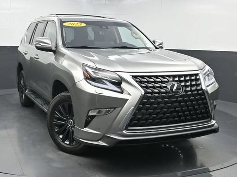 Used 2023 Lexus GX 460 Premium w/ Accessory Package AWD/4WD image 1