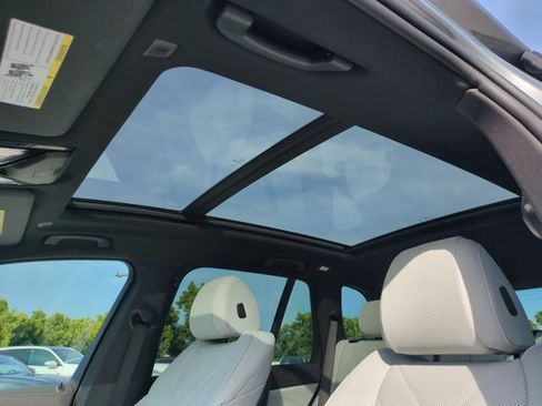 Certified 2026 BMW X5 xDrive40i w/ M Sport Package image 16