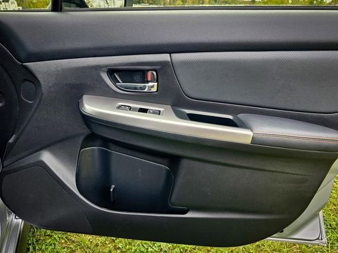 Used 2017 Subaru Crosstrek 2.0i Limited w/ Popular Package #2 image 42