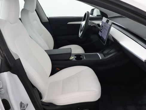 Used 2023 Tesla Model 3 Standard Range RWD image 15