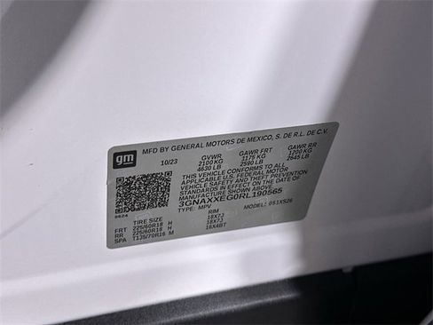 Used 2024 Chevrolet Equinox Premier image 35