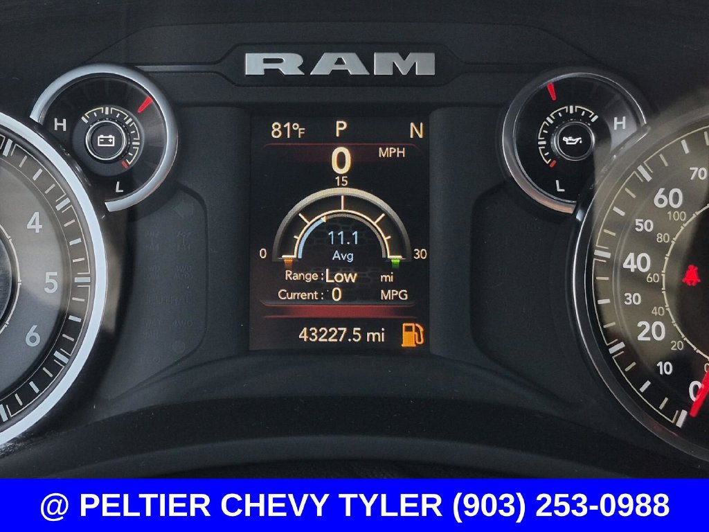 Used 2024 RAM 2500 Tradesman w/ Chrome Appearance Group AWD/4WD image 17