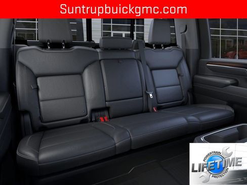 New 2026 GMC Sierra 2500 Denali w/ Denali Reserve Package image 17