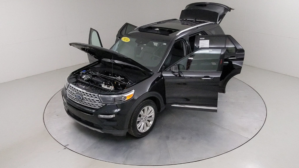 Certified 2024 Ford Explorer Limited w/ Limited Technology Package AWD/4WD image 46