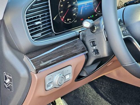 New 2026 Mercedes-Benz GLE 450 4MATIC image 14