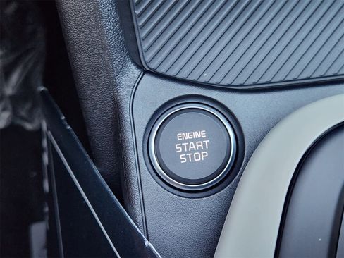 New 2025 Kia K4 GT-Line w/ GT-Line Sunroof Package image 20